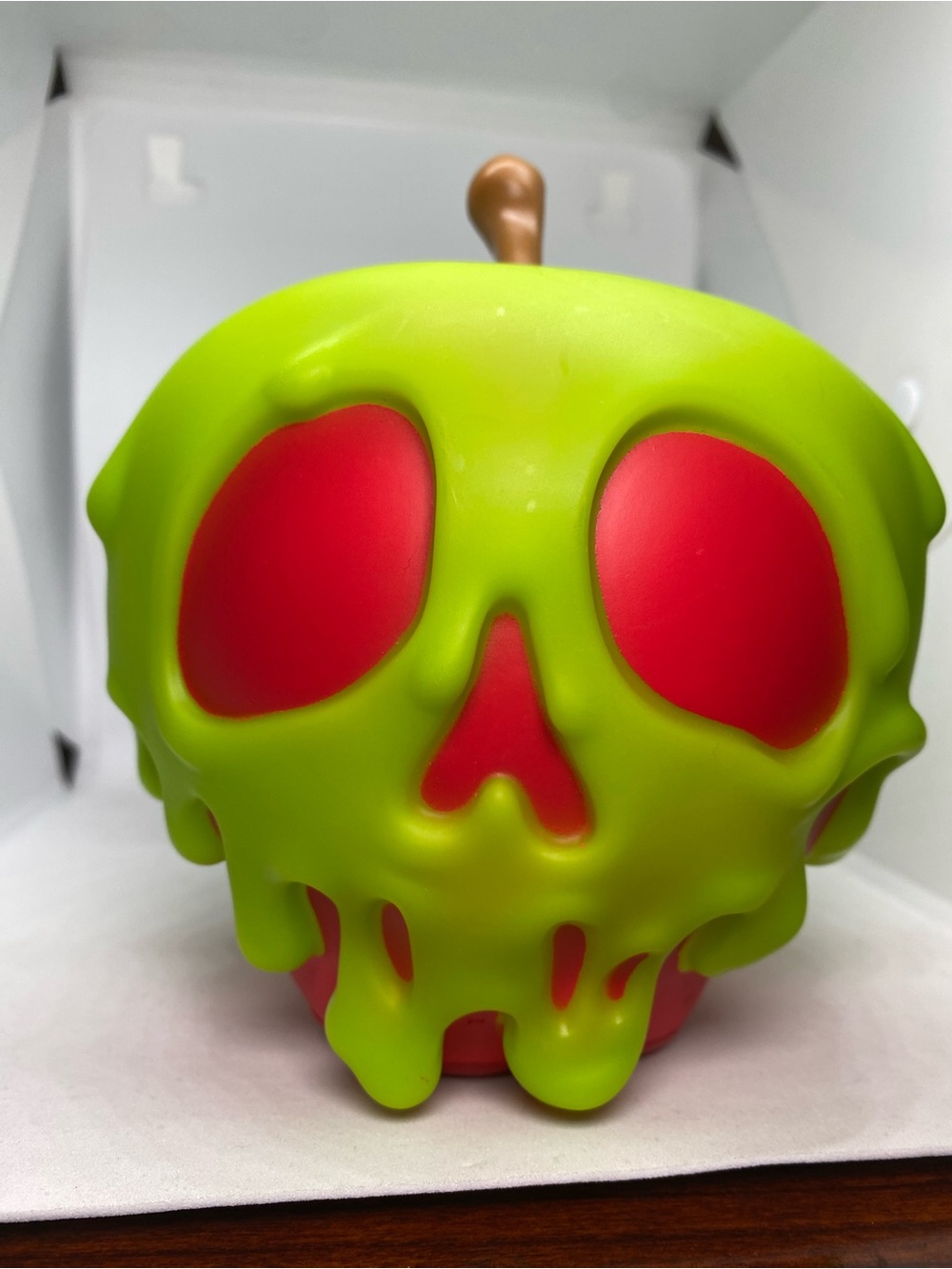 Disney Parks Poison Apple Light Up Table Lamp Snow White NEW w/ Cord NEW